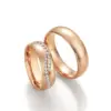 Alianzas de boda de oro rosado con diamantes