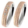 Alianzas de boda de acero y oro rosado con diamantes