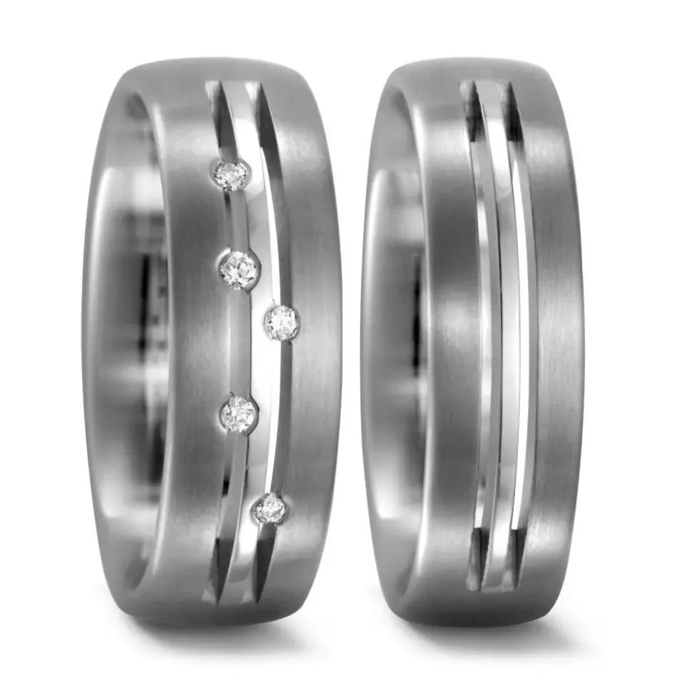 Alianzas de boda de titanio con diamantes