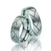 Alianzas de boda de titanio con diamantes