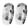 Alianzas de boda de acero con diamante