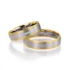 Alianzas de boda de oro amarillo y platino con diamantes