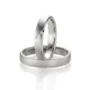 Alianzas de boda de platino con diamantes