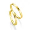 Alianzas de boda de oro amarillo con diamantes