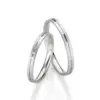 Alianzas de boda de platino con diamante