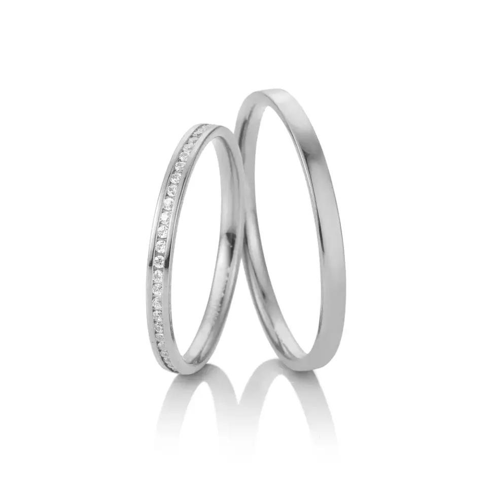 Alianzas de boda de oro blanco con diamantes