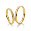 Alianzas de boda de oro amarillo con diamantes