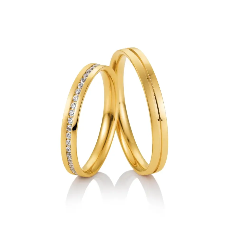 Alianzas de boda de oro amarillo con diamantes