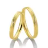 Alianzas de boda de oro amarillo con diamantes