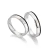 Alianzas de boda de platino y carbono con diamantes