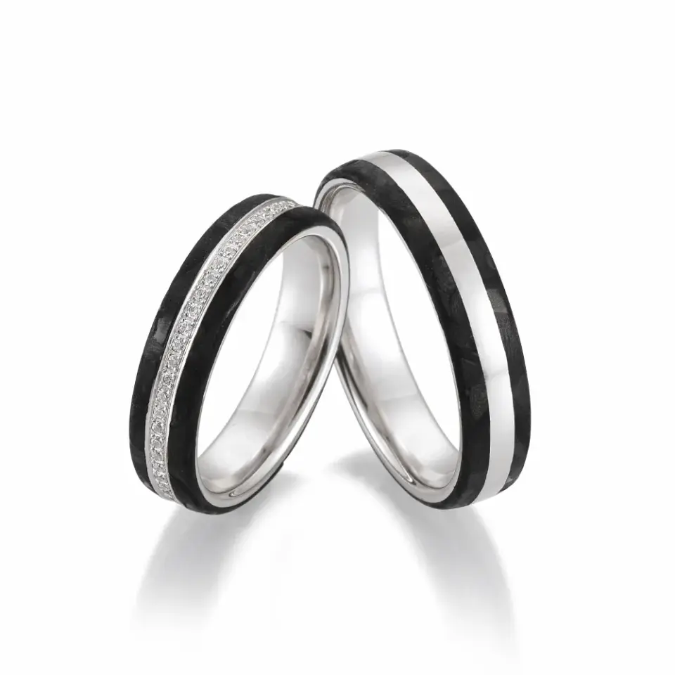 Alianzas de boda de paladio y carbono con diamantes