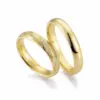 Alianzas de boda de oro amarillo con diamantes