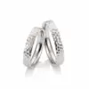 Alianzas de boda de oro blanco con diamantes