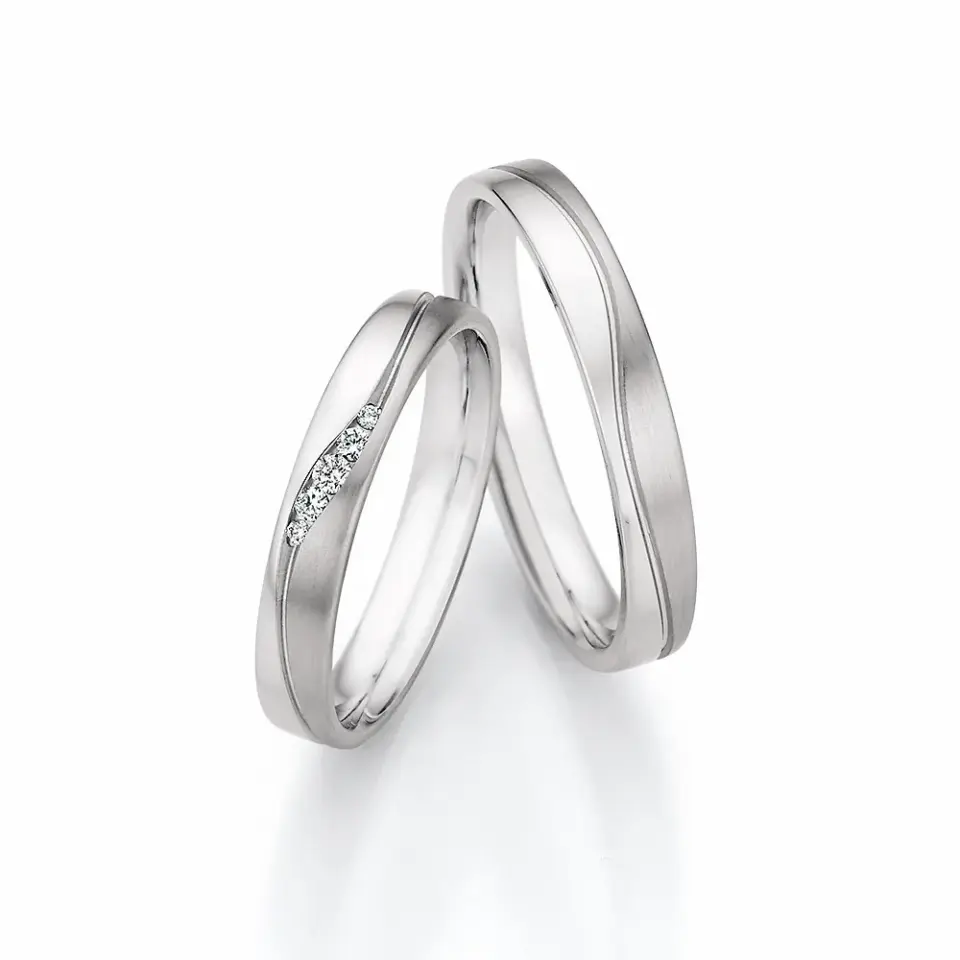 Alianzas de boda de oro blanco con diamantes