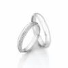 Alianzas de boda de oro blanco con diamantes