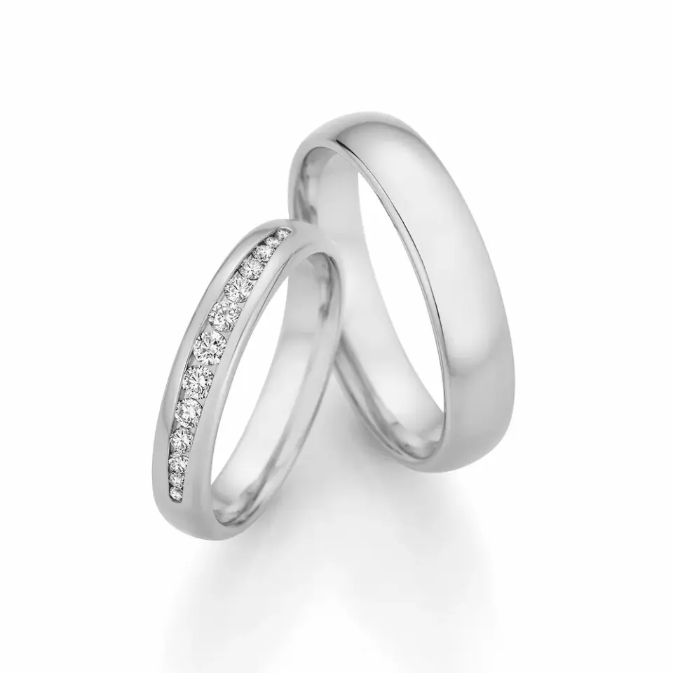 Alianzas de boda de oro blanco con diamantes