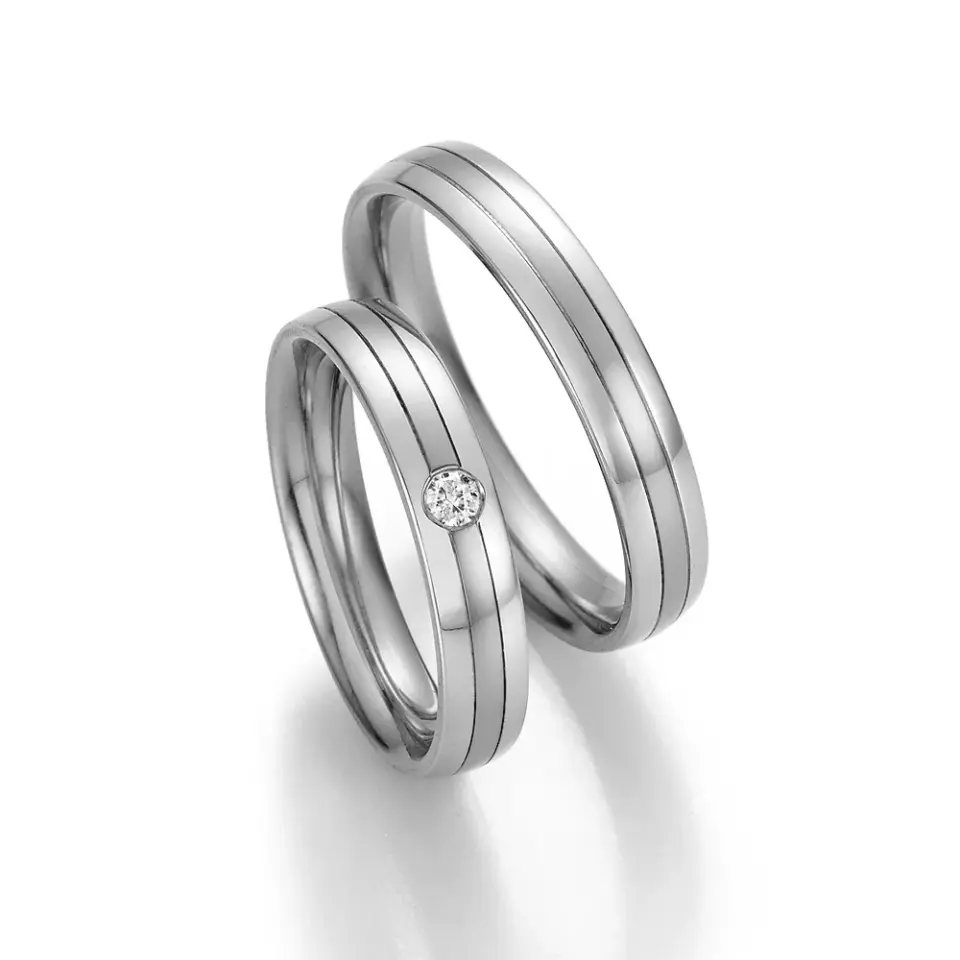 Alianzas de boda de paladio con diamante