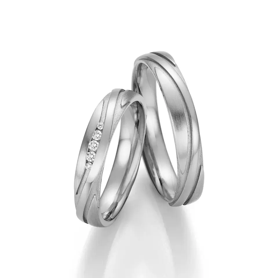Alianzas de boda de paladio con diamantes