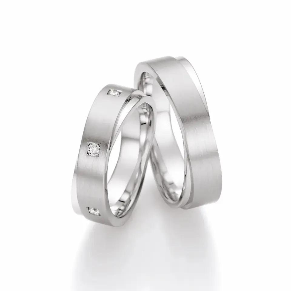 Alianzas de boda de paladio con diamantes