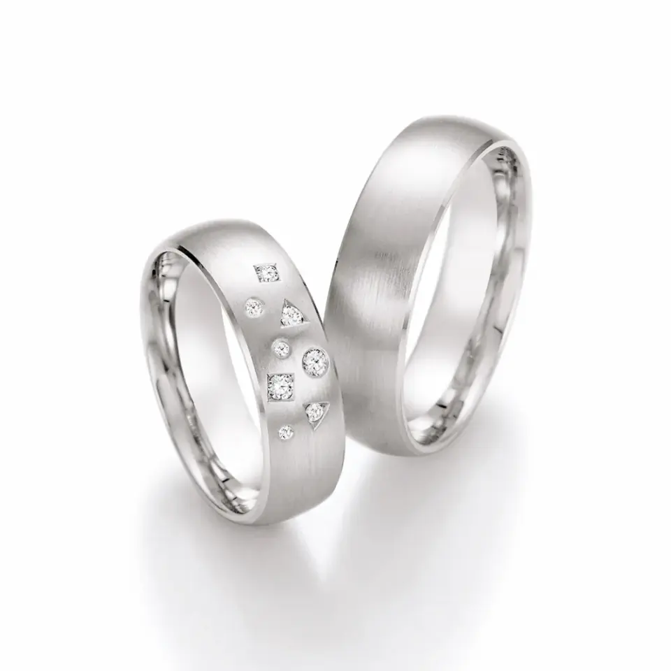 Alianzas de boda de paladio con diamantes