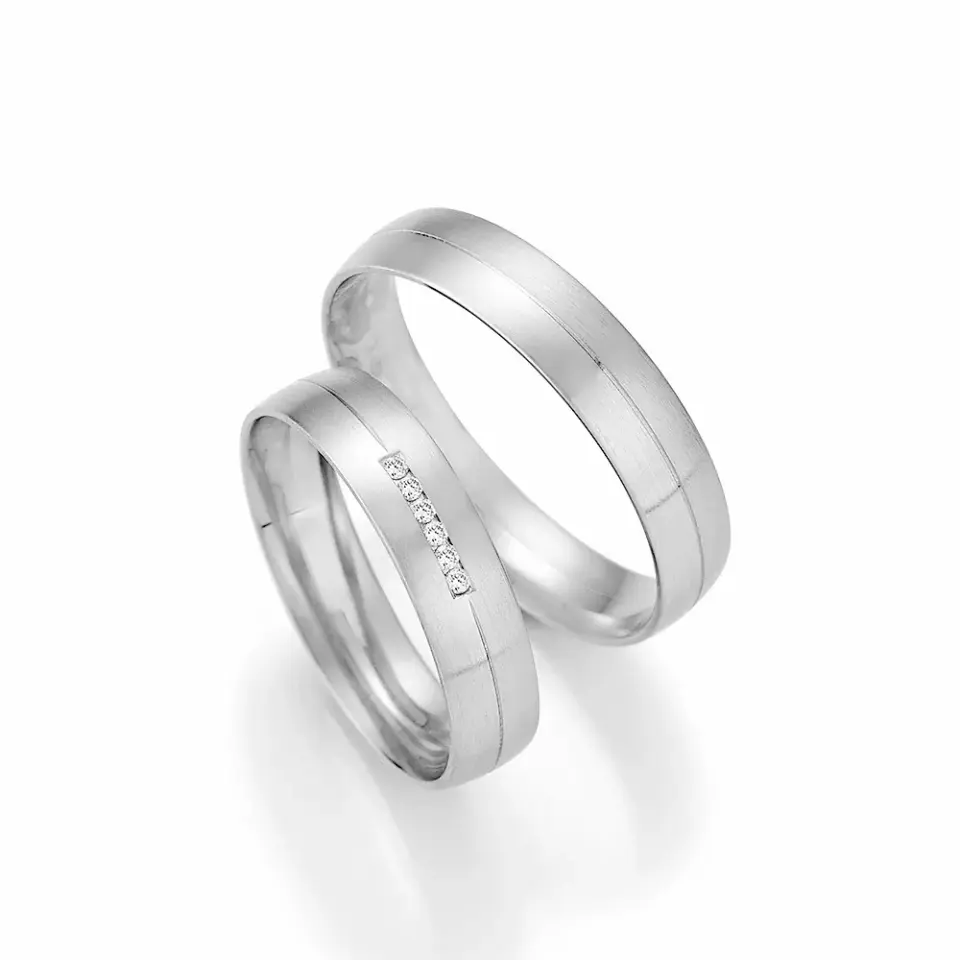 Alianzas de boda de paladio con diamantes