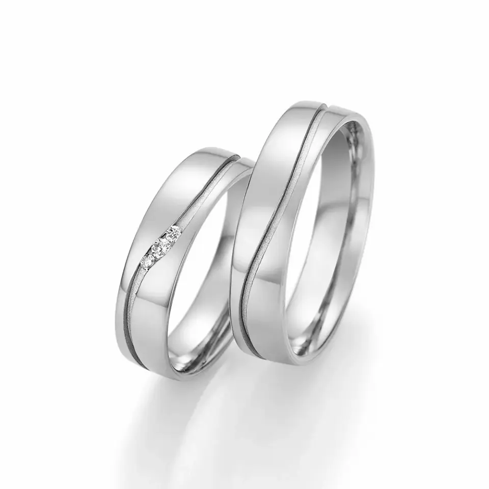 Alianzas de boda de paladio con diamantes
