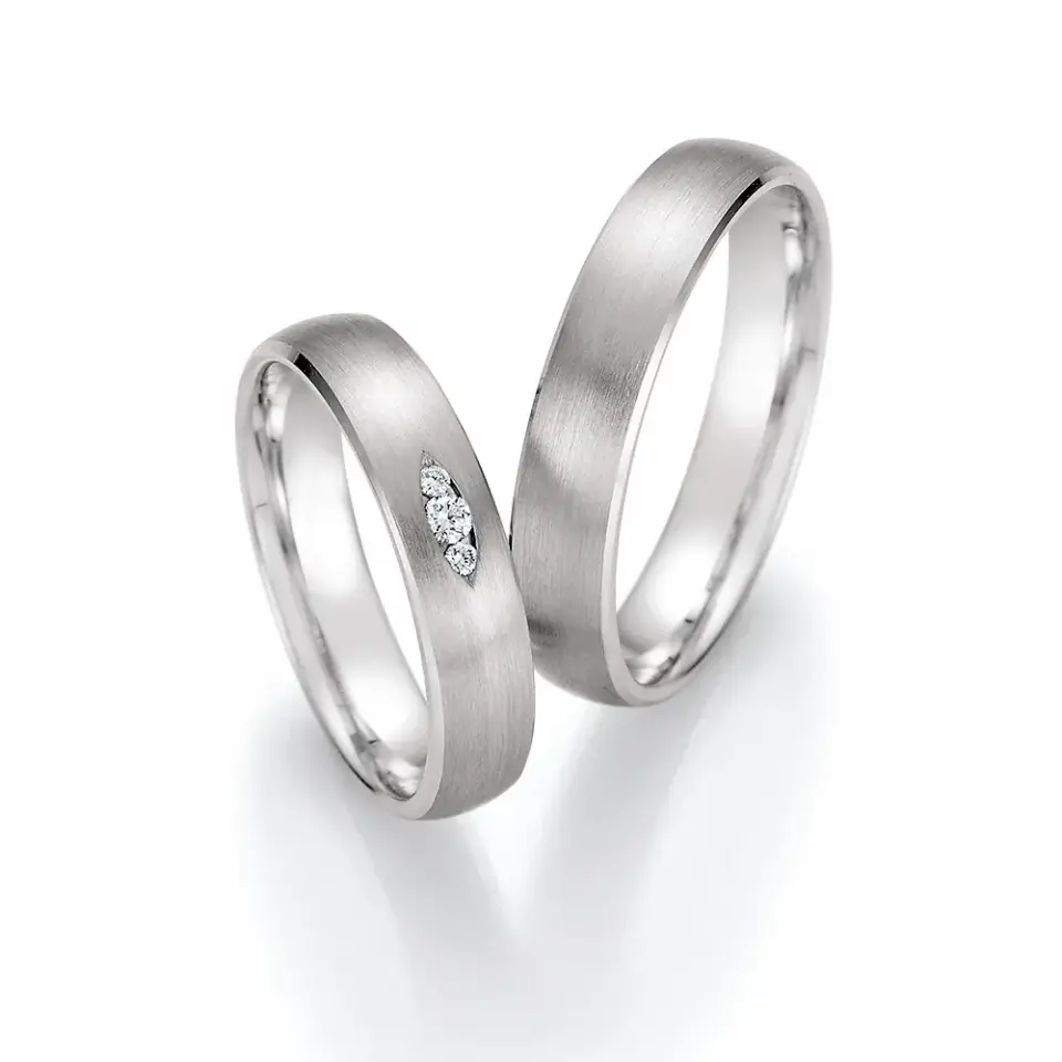 Alianzas de boda de paladio con diamantes