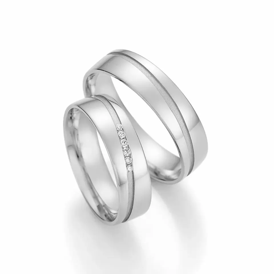 Alianzas de boda de paladio con diamantes