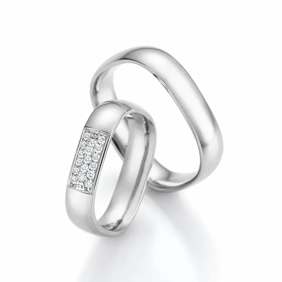 Alianzas de boda de paladio con diamantes