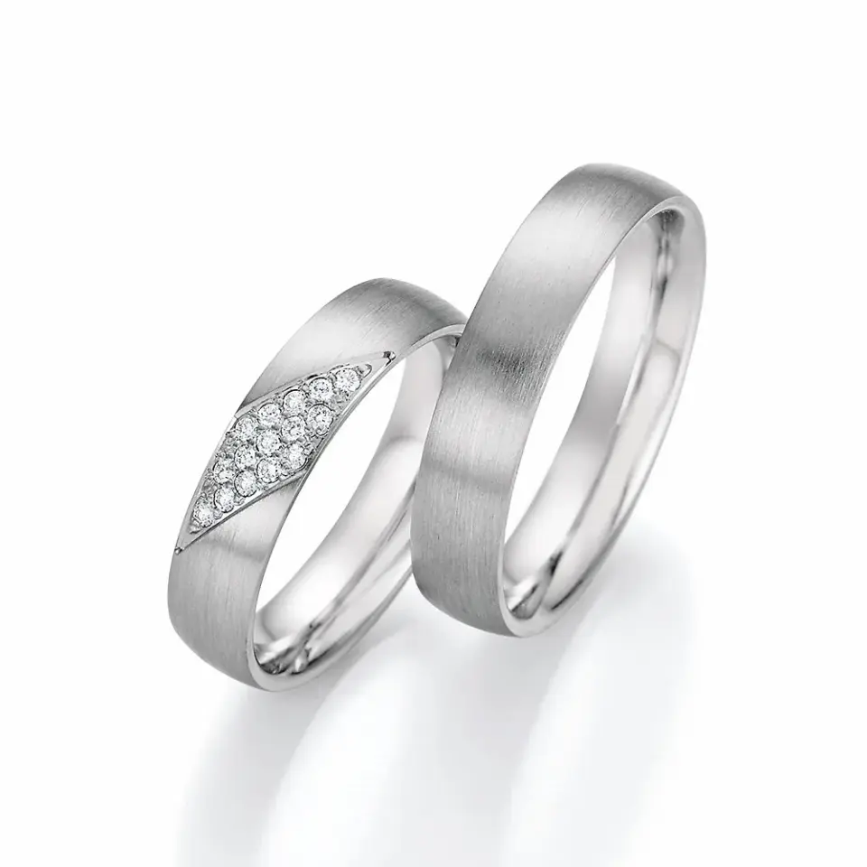 Alianzas de boda de paladio con diamantes