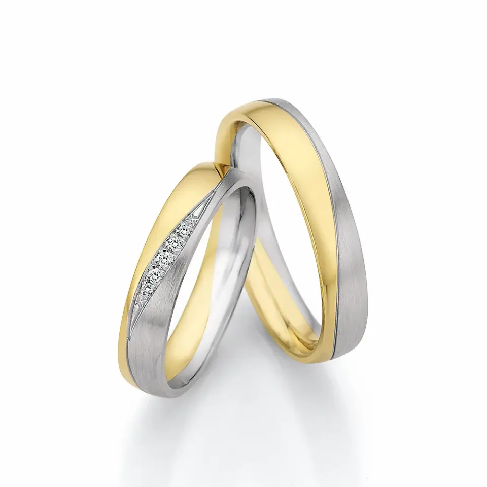 Alianzas de boda de paladio y oro amarillo con diamantes