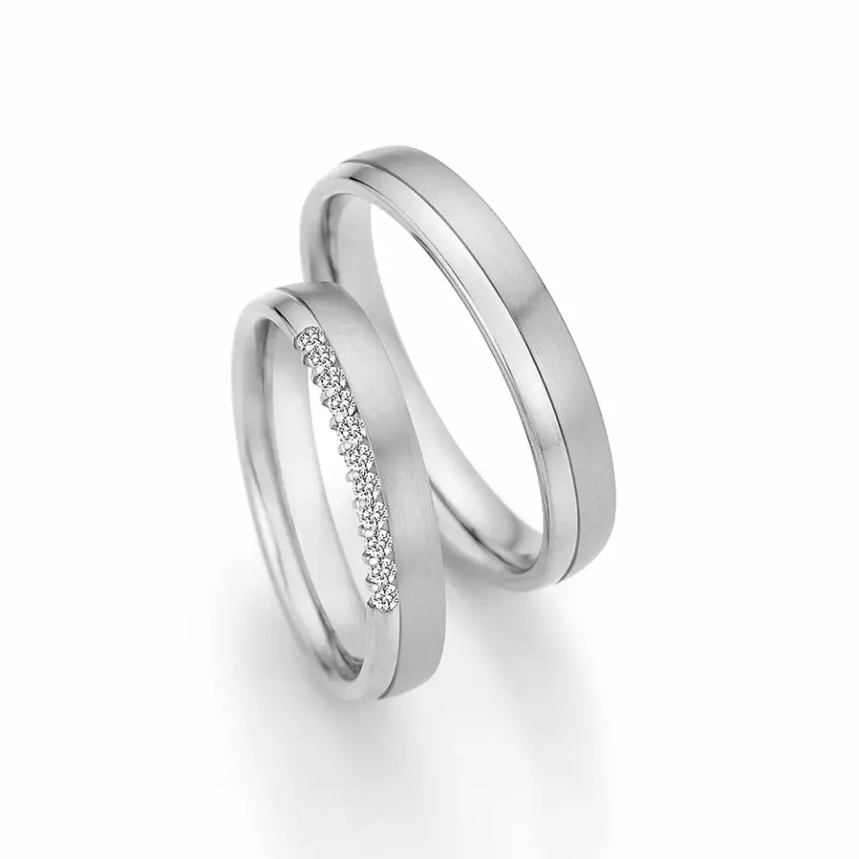 Alianzas de boda de paladio con diamantes