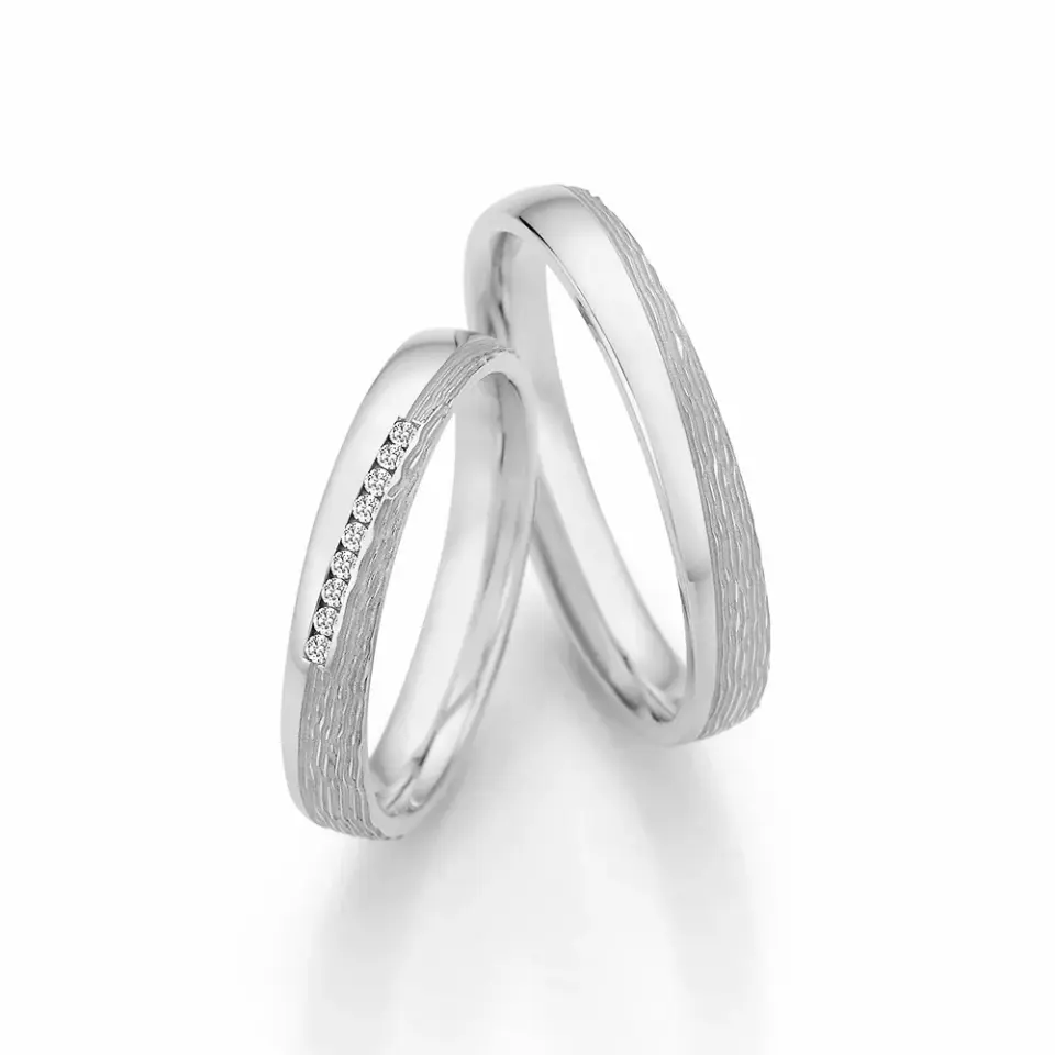 Alianzas de boda de paladio con diamantes