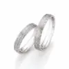 Alianzas de boda de paladio con diamantes