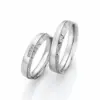 Alianzas de boda de acero con diamantes