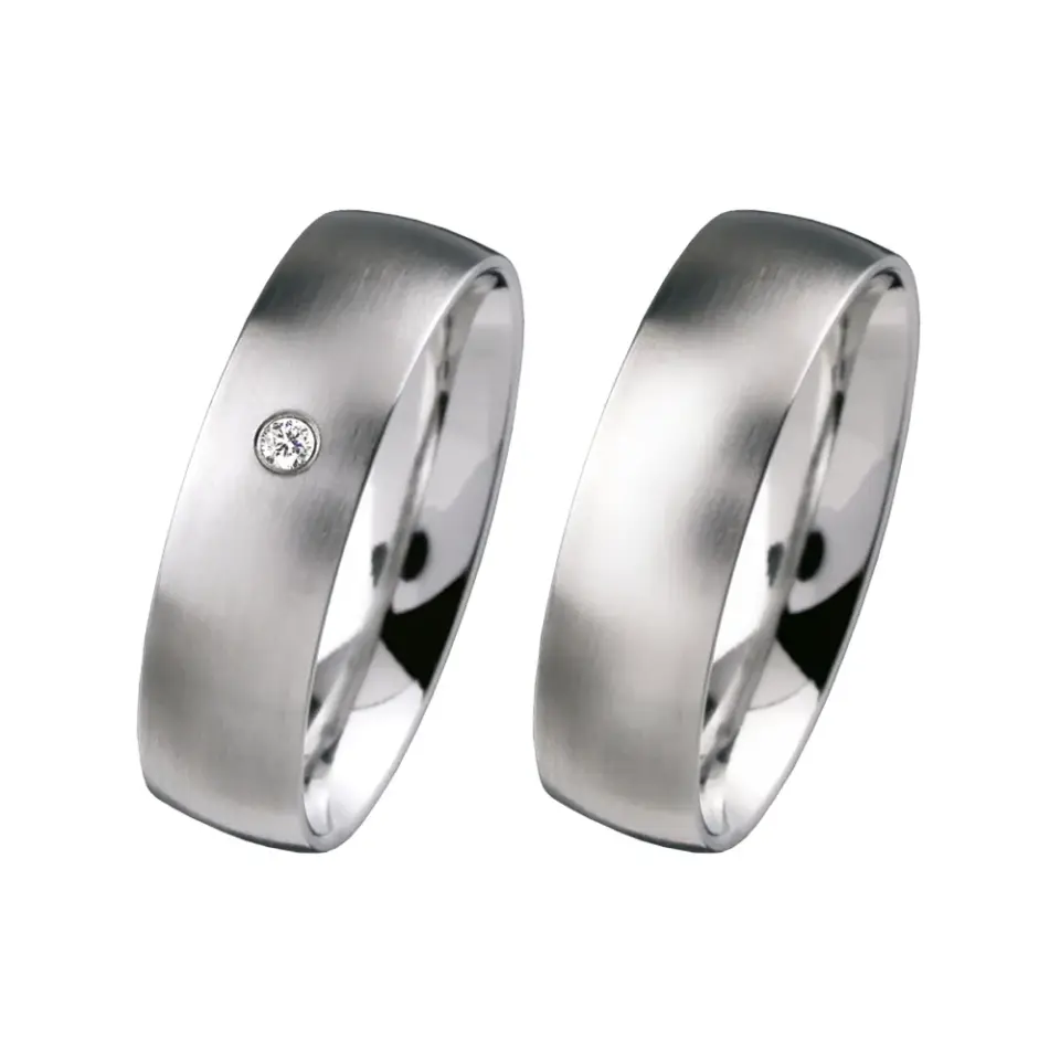 Alianzas de boda de acero con diamante