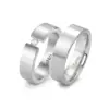 Alianzas de boda de acero con diamante