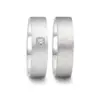 Alianzas de boda de acero con diamante