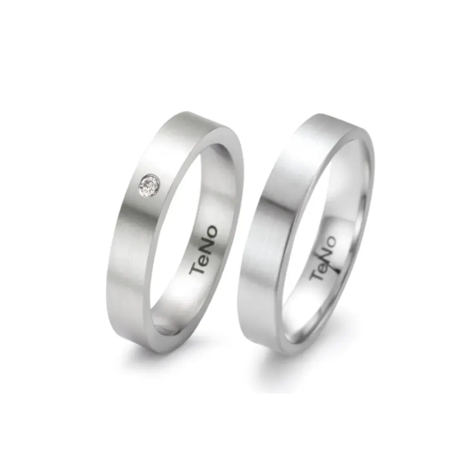 Alianzas de boda de acero con diamante
