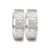 Alianzas de boda de acero con diamante