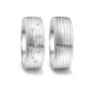 Alianzas de boda de acero con diamantes