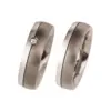 Alianzas de boda de titanio y platino con diamante