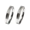 Alianzas de boda de acero con diamante