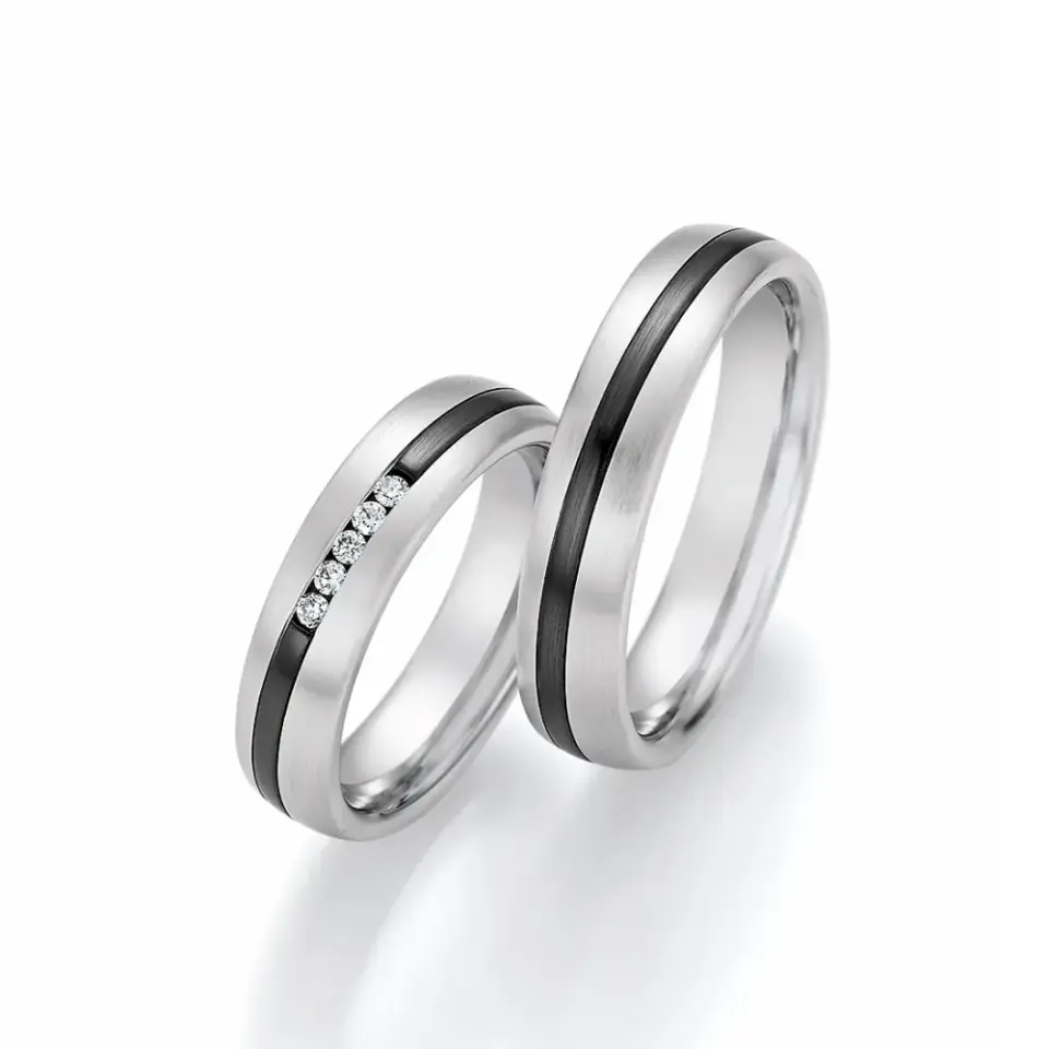 Alianzas de boda de oro blanco y zirconio con diamantes