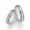 Alianzas de boda de titanio y oro blanco con diamantes
