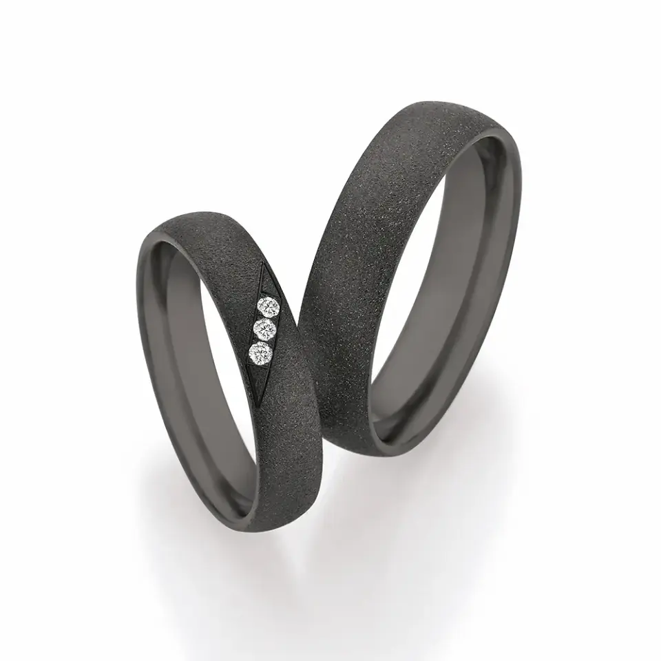 Alianzas de boda de zirconio con diamantes