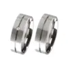 Alianzas de boda de acero con diamante
