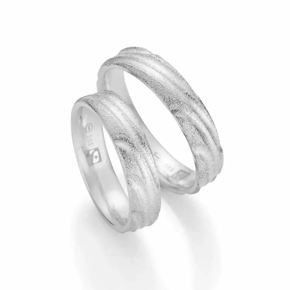 Alianzas de boda de oro blanco