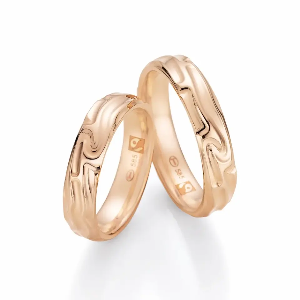 Alianzas de boda de oro rosado