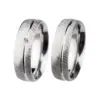 Alianzas de boda de acero con diamante